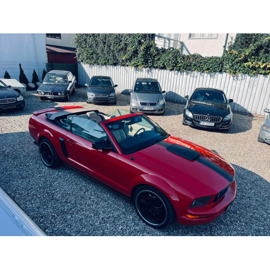 Ford Mustang GT Cabrio USA 4,0i Posibilitate Rate