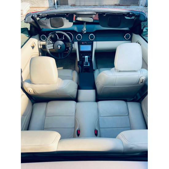 Ford Mustang GT Cabrio USA 4,0i Posibilitate Rate