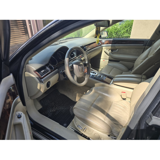 AUDI A8 3.0TDI 4X4 RATE CU BULETINUL CASH VARIANT